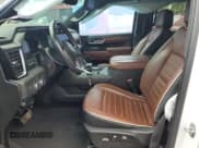 ✅ 2023 GMC Sierra 1500 Denali Ultimate • VIN: 1GTUUHELXPZ237477 • Лот: 67481445. Опубликован ранее на Copart с пробегом 48 127 миль. Бесплатный доступ к архиву аукционных продаж из США и подробный отчёт об истории автомобиля на DreamBid. Изображение 7.