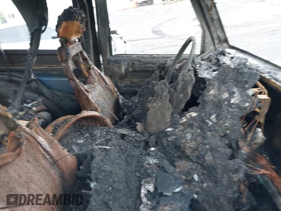 ✅ 2009 Jeep Wrangler X • VIN: 1J4FA24149L731736 • Лот: 42202605. Опубликован ранее на IAAI с пробегом Не указан. Бесплатный доступ к архиву аукционных продаж из США и подробный отчёт об истории автомобиля на DreamBid. Изображение 5.