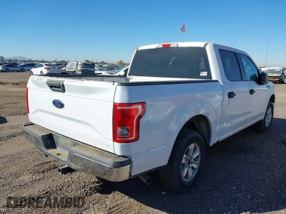 ✅ 2015 Ford F-150 XLT • VIN: 1FTEW1C83FKD17814 • Lot: 43538814. Listed on IAAI with 254,591 mi. Free auction sales archive from the USA and detailed vehicle history report at DreamBid. Image 4.