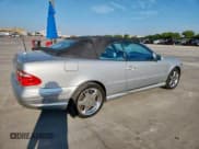 ✅ 2000 Mercedes-Benz CLK 320/430 • VIN: WDBLK70G6YT036944 • Lot: 81517635. Wystawiony na Copart z przebiegiem 129 745 mil. Bezpłatny archiwum sprzedaży aukcyjnych z USA i szczegółowy raport historii pojazdu na DreamBid. Zdjęcie 3.