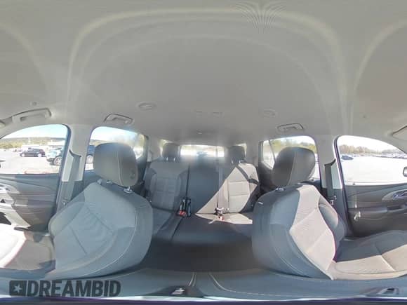 2018 Chevrolet Traverse LS z VIN 1GNEVFKW0JJ196889, wystawiony jako Copart lot #82408665 z przebiegiem 124 944 mil mil oraz Szkoda całkowita • Salvage title. Historia ofert i sprzedaży dostępna na DreamBid. Obrazek 15.