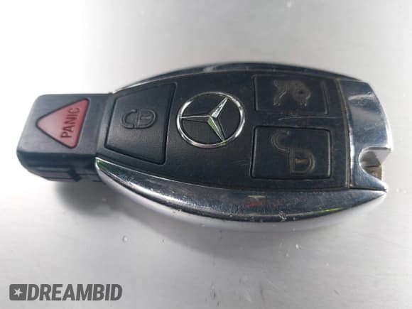 ✅ 2009 Mercedes-Benz CLK 350 • VIN: WDBTK56F49F264895 • Lot: 41781456. Wystawiony na IAAI z przebiegiem 136 767 mil. Bezpłatny archiwum sprzedaży aukcyjnych z USA i szczegółowy raport historii pojazdu na DreamBid. Zdjęcie 11.