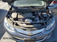 ✅ 2018 Chevrolet Volt LT • VIN: 1G1RC6S52JU138104 • Lot: 70434814. Wystawiony na Copart z przebiegiem 104 022 mil. Bezpłatny archiwum sprzedaży aukcyjnych z USA i szczegółowy raport historii pojazdu na DreamBid. Zdjęcie 11.