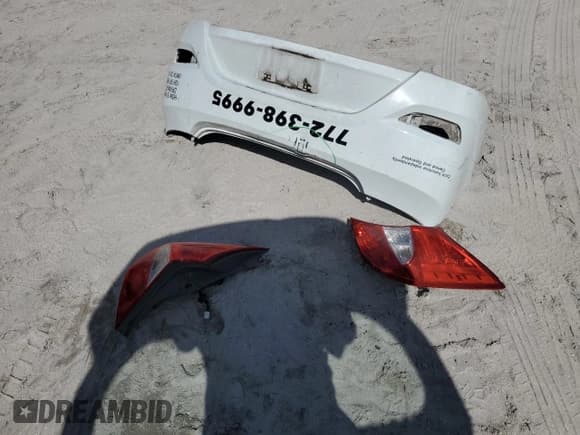 ✅ 2014 Hyundai Accent GS • VIN: KMHCT5AEXEU157753 • Lot: 77524114. Listed on Copart with 213,701 mi. Free auction sales archive from the USA and detailed vehicle history report at DreamBid. Image 12.