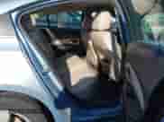 2011 Chevrolet Cruze 2LT z VIN 1G1PG5S93B7255702, wystawiony jako IAAI lot #43217025 z przebiegiem 149 740 mil mil oraz . Historia ofert i sprzedaży dostępna na DreamBid. Obrazek 8.