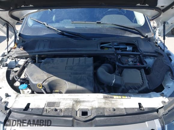 ✅ 2018 Land Rover Range Rover Evoque SE • VIN: SALVP2RXXJH306129 • Lot: 42710049. Listed on IAAI with 55,585 mi. Free auction sales archive from the USA and detailed vehicle history report at DreamBid. Image 10.