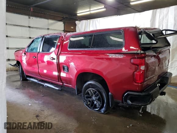 ✅ 2022 Chevrolet Silverado 1500 LT Trail Boss • VIN: 3GCPYFED5NG169780 • Lot: 71616485. Wystawiony na Copart z przebiegiem Nie podano. Bezpłatny archiwum sprzedaży aukcyjnych z USA i szczegółowy raport historii pojazdu na DreamBid. Zdjęcie 2.
