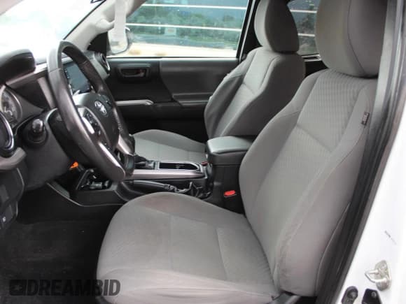 ✅ 2021 Toyota Tacoma SR • VIN: 3TYSZ5ANXMT010581 • Лот: 69146785. Опубликован ранее на Copart с пробегом 102 829 миль. Бесплатный доступ к архиву аукционных продаж из США и подробный отчёт об истории автомобиля на DreamBid. Изображение 9.