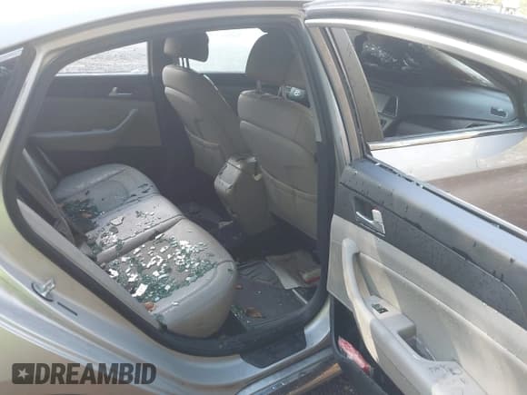 ✅ 2015 Hyundai Sonata Limited • VIN: 5NPE34AF3FH067694 • Lot: 43483235. Listed on IAAI with Not provided. Free auction sales archive from the USA and detailed vehicle history report at DreamBid. Image 8.