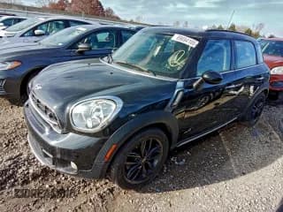 ✅ 2015 MINI Countryman S • VIN: WMWZC5C57FWM19565 • Lot: 89694105. Wystawiony na Copart z przebiegiem 119 510 mil. Bezpłatny archiwum sprzedaży aukcyjnych z USA i szczegółowy raport historii pojazdu na DreamBid. Zdjęcie 1.