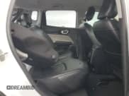 ✅ 2022 Jeep Compass Limited • VIN: 3C4NJDCB5NT161378 • Lot: 86287665. Wystawiony na Copart z przebiegiem 50 040 mil. Bezpłatny archiwum sprzedaży aukcyjnych z USA i szczegółowy raport historii pojazdu na DreamBid. Zdjęcie 11.