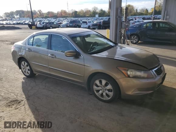 ✅ 2008 Honda Accord EX-L • VIN: 1HGCP26838A052571 • Lot: 87377865. Wystawiony na Copart z przebiegiem 184 597 mil. Bezpłatny archiwum sprzedaży aukcyjnych z USA i szczegółowy raport historii pojazdu na DreamBid. Zdjęcie 4.