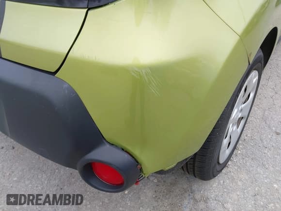 ✅ 2014 Kia Soul • VIN: KNDJN2A21E7706443 • Lot: 43702514. Listed on IAAI with 173,270 mi. Free auction sales archive from the USA and detailed vehicle history report at DreamBid. Image 6.