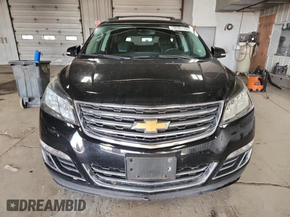 ✅ 2017 Chevrolet Traverse Premier • VIN: 1GNKVJKD9HJ211162 • Лот: 90361765. Опубликован ранее на Copart с пробегом 102 017 миль. Бесплатный доступ к архиву аукционных продаж из США и подробный отчёт об истории автомобиля на DreamBid. Изображение 5.
