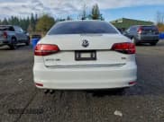✅ 2017 Volkswagen Jetta SEL • VIN: 3VWL17AJ0HM262679 • Lot: 94811645. Wystawiony na Copart z przebiegiem 92 681 mil. Bezpłatny archiwum sprzedaży aukcyjnych z USA i szczegółowy raport historii pojazdu na DreamBid. Zdjęcie 6.