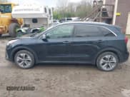 ✅ 2019 Kia Niro EX • VIN: KNDCC3LG5K5020989 • Lot: 42196039. Listed on IAAI with 41,945 mi. Free auction sales archive from the USA and detailed vehicle history report at DreamBid. Image 14.