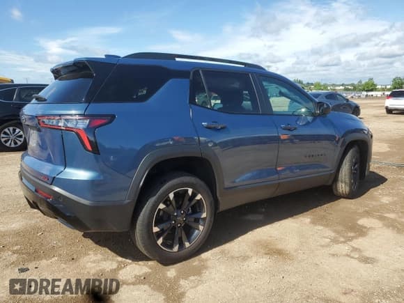 ✅ 2025 Chevrolet Equinox AWD RS • VIN: 3GNAXTEG4SL205082 • Lot: 62484195. Wystawiony na Copart z przebiegiem 7 123 mil. Bezpłatny archiwum sprzedaży aukcyjnych z USA i szczegółowy raport historii pojazdu na DreamBid. Zdjęcie 3.