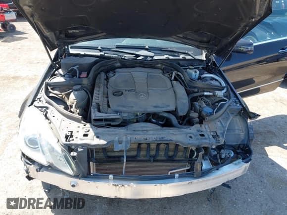 ✅ 2013 Mercedes-Benz E 350 • VIN: WDDKJ5KB3DF207881 • Lot: 41955127. Wystawiony na IAAI z przebiegiem 83 786 mil. Bezpłatny archiwum sprzedaży aukcyjnych z USA i szczegółowy raport historii pojazdu na DreamBid. Zdjęcie 10.