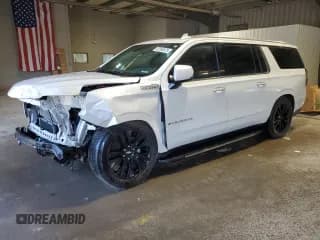 ✅ 2023 Chevrolet Suburban High Country • VIN: 1GNSKGKT3PR482608 • Lot: 62395875. Wystawiony na Copart z przebiegiem 14 382 mil. Bezpłatny archiwum sprzedaży aukcyjnych z USA i szczegółowy raport historii pojazdu na DreamBid. Zdjęcie 1.