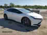 2024 Toyota Prius LE with VIN JTDADABU2R3014573, listed as a Copart auction lot 67264525 with 4,807 mi miles and Non repairable. Bid and sale history available at DreamBid. Image 4.