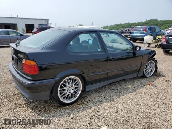 ✅ 1996 BMW 3 Series 318ti • VIN: WBACG8326TAU35914 • Лот: 59820155. Опубликован ранее на Copart с пробегом 160 536 миль. Бесплатный доступ к архиву аукционных продаж из США и подробный отчёт об истории автомобиля на DreamBid. Изображение 3.