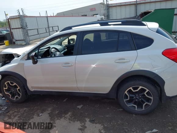 ✅ 2016 Subaru Crosstrek Premium • VIN: JF2GPABC6GH326583 • Lot: 43249214. Wystawiony na IAAI z przebiegiem 130 285 mil. Bezpłatny archiwum sprzedaży aukcyjnych z USA i szczegółowy raport historii pojazdu na DreamBid. Zdjęcie 15.