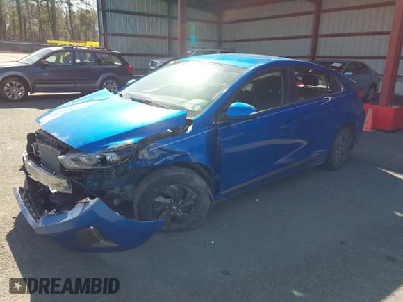 ✅ 2017 Hyundai Ioniq SEL • VIN: KMHC75LCXHU033678 • Lot: 41979524. Listed on IAAI with 62,254 mi. Free auction sales archive from the USA and detailed vehicle history report at DreamBid. Image 20.