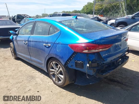 ✅ 2017 Hyundai Elantra SE • VIN: 5NPD84LF2HH121449 • Lot: 43119636. Listed on IAAI with 92,048 mi. Free auction sales archive from the USA and detailed vehicle history report at DreamBid. Image 3.