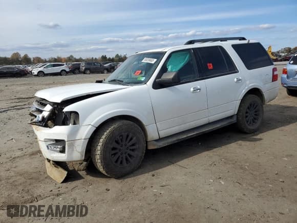 ✅ 2017 Ford Expedition XLT • VIN: 1FMJU1JT0HEA84385 • Лот: 90039665. Опубликован ранее на Copart с пробегом Не указан. Бесплатный доступ к архиву аукционных продаж из США и подробный отчёт об истории автомобиля на DreamBid. Изображение 1.