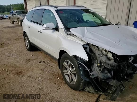 ✅ 2017 Chevrolet Traverse LT • VIN: 1GNKRHKD7HJ186968 • Lot: 72455694. Wystawiony na Copart z przebiegiem 117 983 mil. Bezpłatny archiwum sprzedaży aukcyjnych z USA i szczegółowy raport historii pojazdu na DreamBid. Zdjęcie 11.