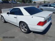 ✅ 1998 Mercedes-Benz SL 500 • VIN: WDBFA67F4WF157961 • Lot: 43209136. Listed on IAAI with 134,570 mi. Free auction sales archive from the USA and detailed vehicle history report at DreamBid. Image 3.