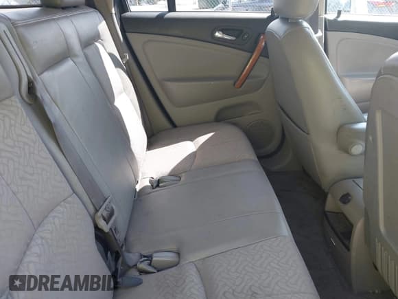 ✅ 2006 Saturn VUE • VIN: 5GZCZ53456S825980 • Lot: 43181028. Wystawiony na IAAI z przebiegiem 215 392 mil. Bezpłatny archiwum sprzedaży aukcyjnych z USA i szczegółowy raport historii pojazdu na DreamBid. Zdjęcie 8.