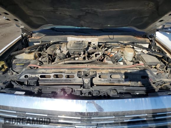 ✅ 2015 Chevrolet Silverado 2500HD • VIN: 1GB1KUE82FF176224 • Lot: 84012415. Listed on Copart with 319,764 mi. Free auction sales archive from the USA and detailed vehicle history report at DreamBid. Image 11.