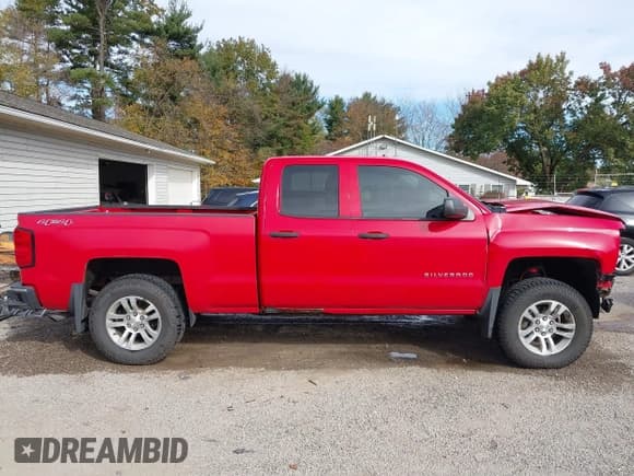 ✅ 2014 Chevrolet Silverado 1500 LT • VIN: 1GCVKREH0EZ300563 • Lot: 43551884. Wystawiony na IAAI z przebiegiem 208 217 mil. Bezpłatny archiwum sprzedaży aukcyjnych z USA i szczegółowy raport historii pojazdu na DreamBid. Zdjęcie 14.