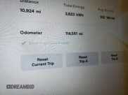 ✅ 2014 Tesla Model S 60 • VIN: 5YJSA1S13EFP66086 • Lot: 90656965. Listed on Copart with 114,551 mi. Free auction sales archive from the USA and detailed vehicle history report at DreamBid. Image 9.