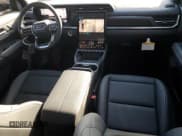 ✅ 2025 GMC Terrain AWD Elevation • VIN: 3GKALUEG7SL240794 • Лот: 47454225. Опубликован ранее на Copart с пробегом 1 476 миль. Бесплатный доступ к архиву аукционных продаж из США и подробный отчёт об истории автомобиля на DreamBid. Изображение 8.