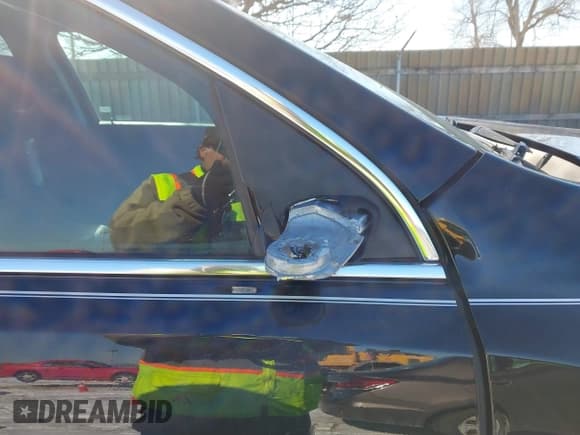 ✅ 2021 GMC Acadia SLE • VIN: 1GKKNRLS8MZ139746 • Лот: 41623191. Опубликован ранее на IAAI с пробегом 76 659 миль. Бесплатный доступ к архиву аукционных продаж из США и подробный отчёт об истории автомобиля на DreamBid. Изображение 18.