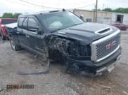 ✅ 2017 GMC Sierra 2500HD Denali • VIN: 1GT12UEY1HF108821 • Лот: 42445998. Опубликован ранее на IAAI с пробегом 97 342 миль. Бесплатный доступ к архиву аукционных продаж из США и подробный отчёт об истории автомобиля на DreamBid. Изображение 1.