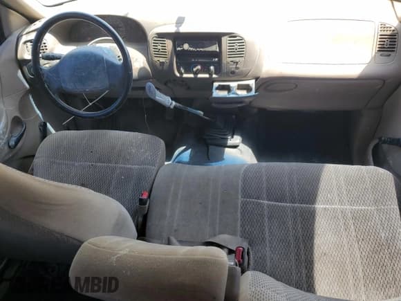 ✅ 1998 Ford F-150 • VIN: 1FTZX1729WKC18712 • Lot: 67794465. Listed on Copart with 326,008 mi. Free auction sales archive from the USA and detailed vehicle history report at DreamBid. Image 8.