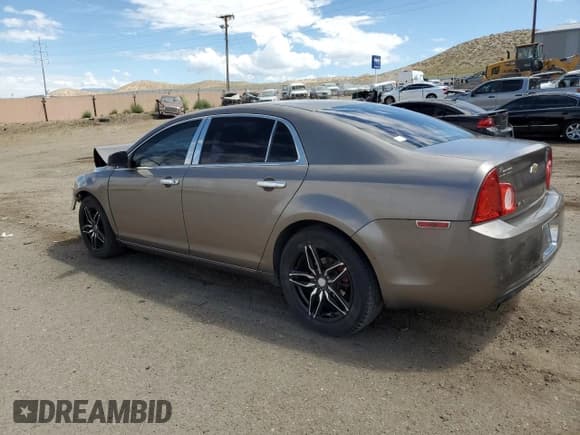 ✅ 2010 Chevrolet Malibu 1LT • VIN: 1G1ZC5E06AF184081 • Lot: 69453564. Listed on Copart with 165,662 mi. Free auction sales archive from the USA and detailed vehicle history report at DreamBid. Image 2.