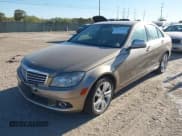 ✅ 2009 Mercedes-Benz C 300 Sport • VIN: WDDGF81X69R076392 • Lot: 43675604. Wystawiony na IAAI z przebiegiem 94 555 mil. Bezpłatny archiwum sprzedaży aukcyjnych z USA i szczegółowy raport historii pojazdu na DreamBid. Zdjęcie 2.