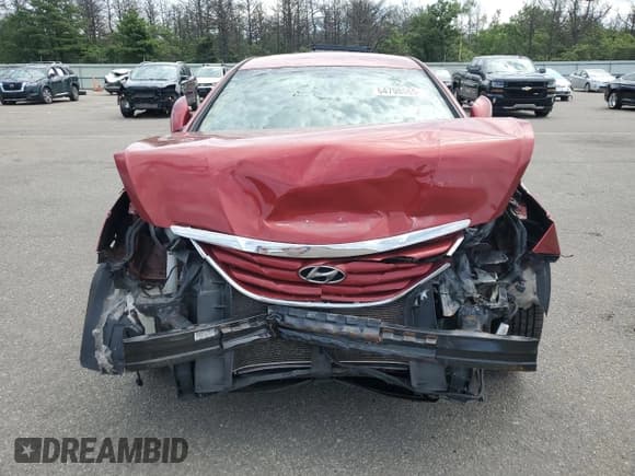 ✅ 2013 Hyundai Sonata GLS • VIN: 5NPEB4AC7DH801484 • Lot: 64798065. Listed on Copart with 84,576 mi. Free auction sales archive from the USA and detailed vehicle history report at DreamBid. Image 5.