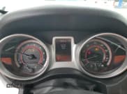 ✅ 2013 Dodge Journey SXT • VIN: 3C4PDCBG3DT630389 • Lot: 89899325. Wystawiony na Copart z przebiegiem 120 976 mil. Bezpłatny archiwum sprzedaży aukcyjnych z USA i szczegółowy raport historii pojazdu na DreamBid. Zdjęcie 9.