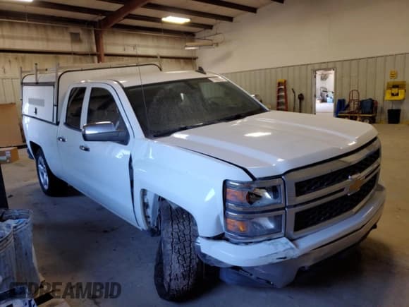✅ 2015 Chevrolet Silverado 1500 LS • VIN: 1GCVKPEC9FZ267654 • Лот: 71959664. Опубликован ранее на Copart с пробегом 179 150 миль. Бесплатный доступ к архиву аукционных продаж из США и подробный отчёт об истории автомобиля на DreamBid. Изображение 4.