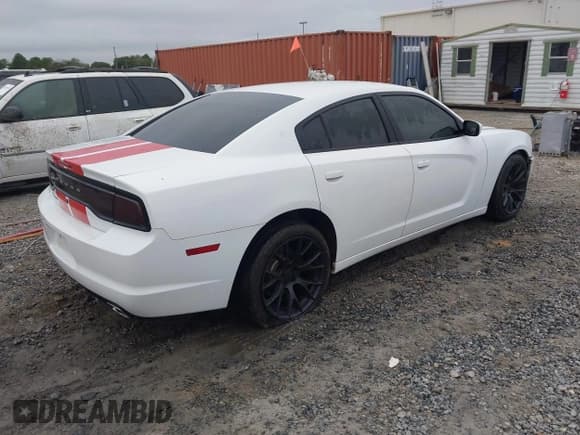 ✅ 2012 Dodge Charger Police • VIN: 2C3CDXAG6CH230667 • Лот: 43541406. Опубликован ранее на IAAI с пробегом 115 640 миль. Бесплатный доступ к архиву аукционных продаж из США и подробный отчёт об истории автомобиля на DreamBid. Изображение 4.
