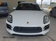 ✅ 2015 Porsche Macan Turbo • VIN: WP1AF2A58FLB92184 • Lot: 65137945. Wystawiony na Copart z przebiegiem 104 695 mil. Bezpłatny archiwum sprzedaży aukcyjnych z USA i szczegółowy raport historii pojazdu na DreamBid. Zdjęcie 5.