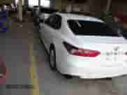 2022 Toyota Camry LE с VIN 4T1C11BK1NU054269, выставлен на аукционе IAAI как лот 41510460 с пробегом 60 997 миль миль и . История ставок и продаж доступна на DreamBid. Изображение 3.