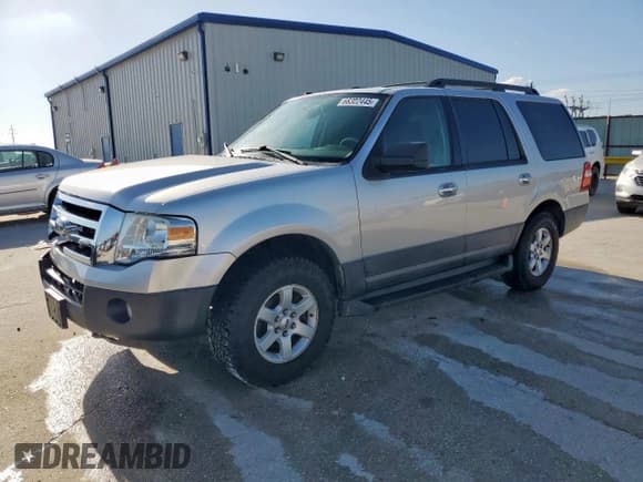 ✅ 2011 Ford Expedition XL • VIN: 1FMJU1G52BEF46297 • Lot: 66322445. Listed on Copart with 172,990 mi. Free auction sales archive from the USA and detailed vehicle history report at DreamBid. Image 1.