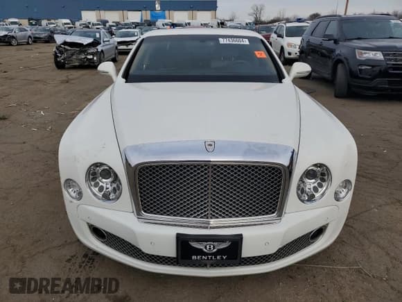 ✅ 2016 Bentley Mulsanne • VIN: SCBBF7ZH9GC002186 • Lot: 77436604. Wystawiony na Copart z przebiegiem Nie podano. Bezpłatny archiwum sprzedaży aukcyjnych z USA i szczegółowy raport historii pojazdu na DreamBid. Zdjęcie 5.