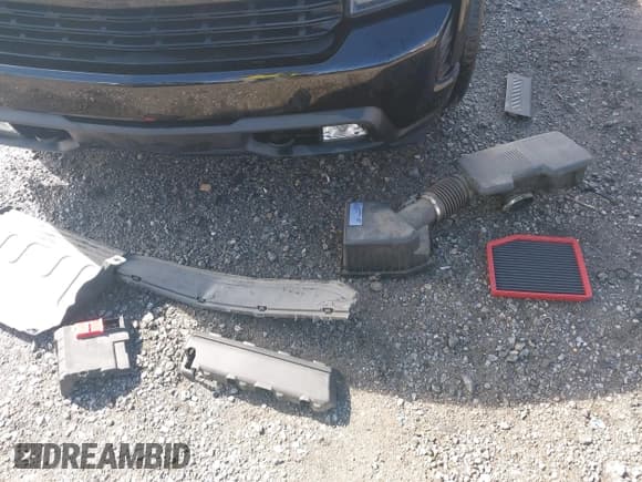 ✅ 2020 Chevrolet Silverado 1500 RST • VIN: 1GCUYEEL6LZ378415 • Lot: 42072922. Wystawiony na IAAI z przebiegiem 34 932 mil. Bezpłatny archiwum sprzedaży aukcyjnych z USA i szczegółowy raport historii pojazdu na DreamBid. Zdjęcie 12.